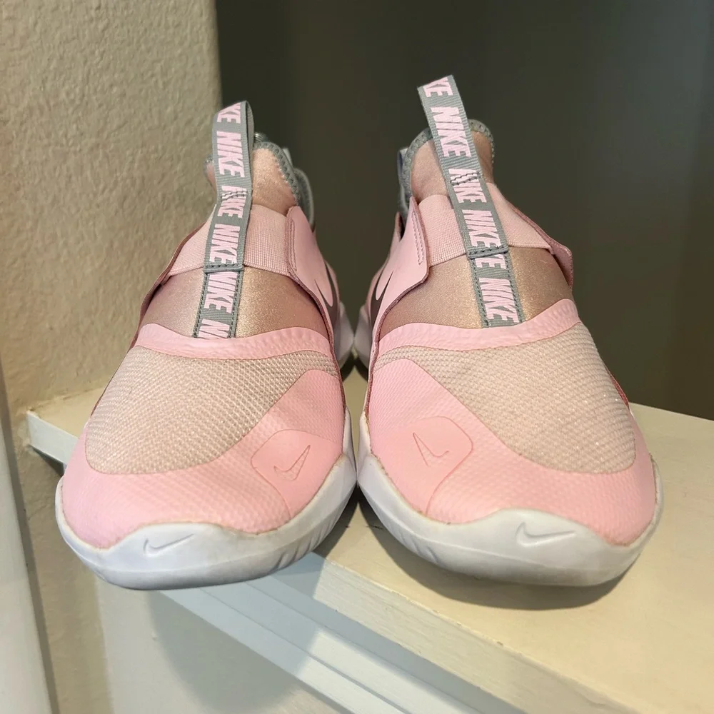 Nike Flex Runner Kids Size 6Y US Pink Foam Metallic Silver Sneakers AT4662-609 - Picture 9 of 9
